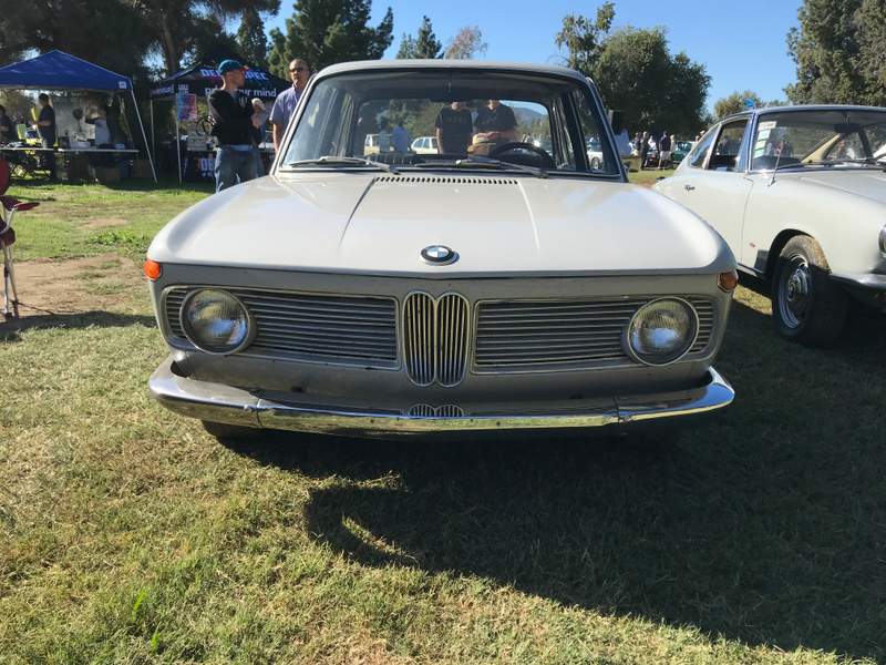 Illustration for article titled Classic BMW's In Van Nuys